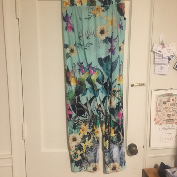 Babette lepore flowy pants/swim pants - Picture 2 of 2